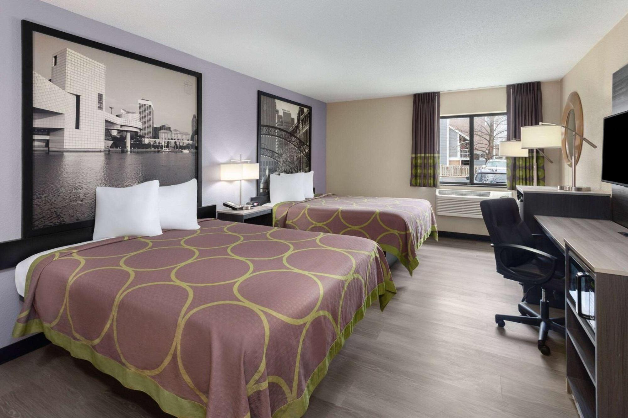 Super 8 By Wyndham Copley Akron Exterior photo